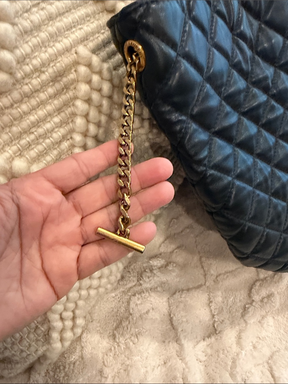 Saint Laurent Black Quilted Leather Tote with Gold Logo - Picture 5 of 6